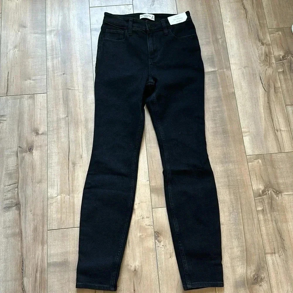 NWT Abercrombie & Fitch The Skinny High Ride Black Jeans Sz 24/00 - Picture 2 of 8